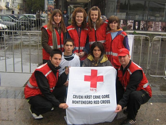 Crveni krst u 2014. podijelio više od 40 tona pomoći Crveni krst u 2014. podijelio više od 40 tona pomoći