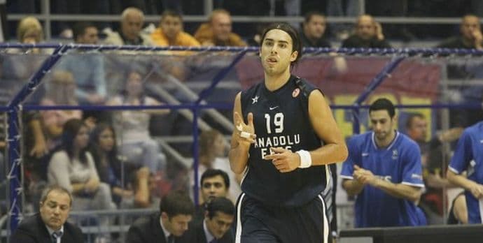 Vujačić napuštio Laboral Kuču Vujačić napuštio Laboral Kuču