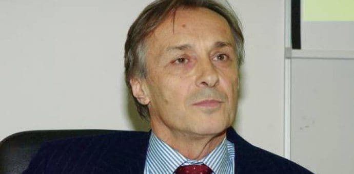 Lekić: DF će razgovarati sa ostatkom opozicije o prelaznoj vladi Lekić: DF će razgovarati sa ostatkom opozicije o prelaznoj vladi