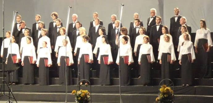 Božićni koncert hora KUD „Stanko Dragojević“ u CNP-u Božićni koncert hora KUD „Stanko Dragojević“ u CNP-u