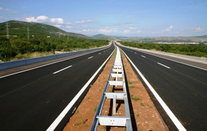 Počela naplata putarine na jedinom autoputu u Hercegovini Počela naplata putarine na jedinom autoputu u Hercegovini