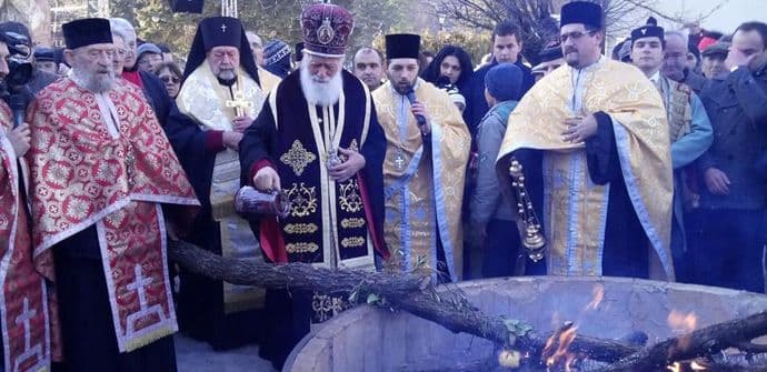 MIHAILO: Ubrzo će oni mrznuti u snijegu, a mi ćemo biti u našim hramovima MIHAILO: Ubrzo će oni mrznuti u snijegu, a mi ćemo biti u našim hramovima