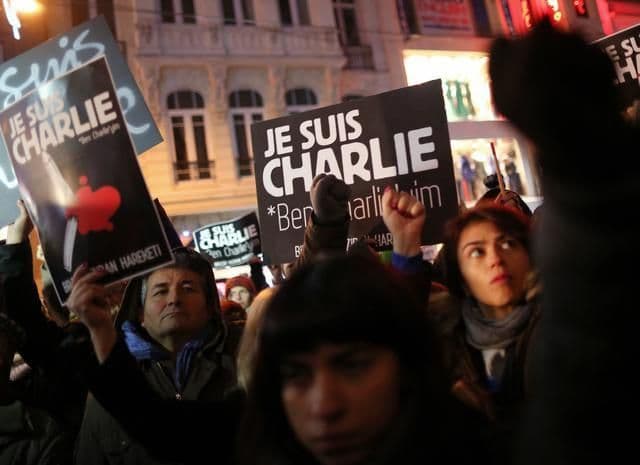 Treći dan potrage za osumnjičenima za napad na "Šarli Ebdo" Treći dan potrage za osumnjičenima za napad na "Šarli Ebdo"