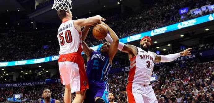 NBA: Hjuston u derbiju nadigrao Toronto NBA: Hjuston u derbiju nadigrao Toronto