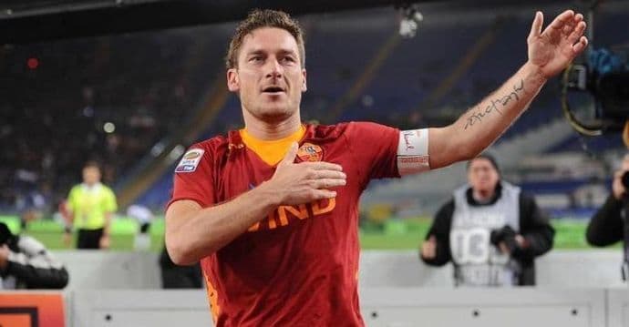 Serija A: Majstorije Totija za remi u derbiju Rima Serija A: Majstorije Totija za remi u derbiju Rima