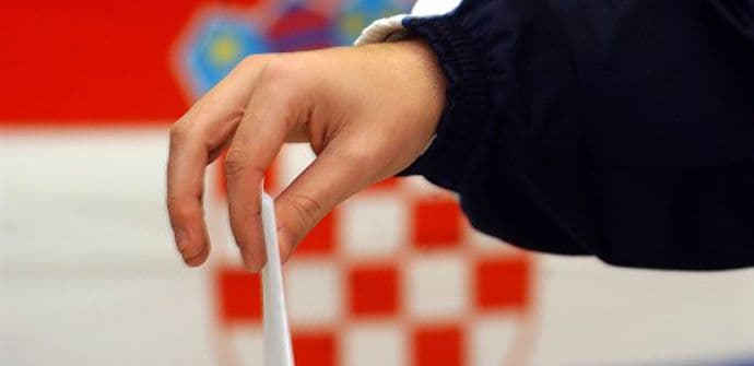 U Hrvatskoj izlaznost gotovo 50 odsto U Hrvatskoj izlaznost gotovo 50 odsto