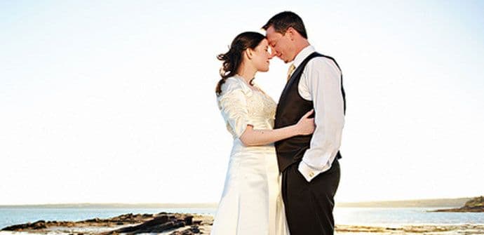 Ljudi u braku su zadovoljniji životom Ljudi u braku su zadovoljniji životom