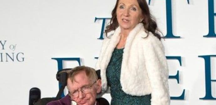 Supruga Hokinga: Za sve je bio genijalac, a za svoju porodicu tiranin Supruga Hokinga: Za sve je bio genijalac, a za svoju porodicu tiranin