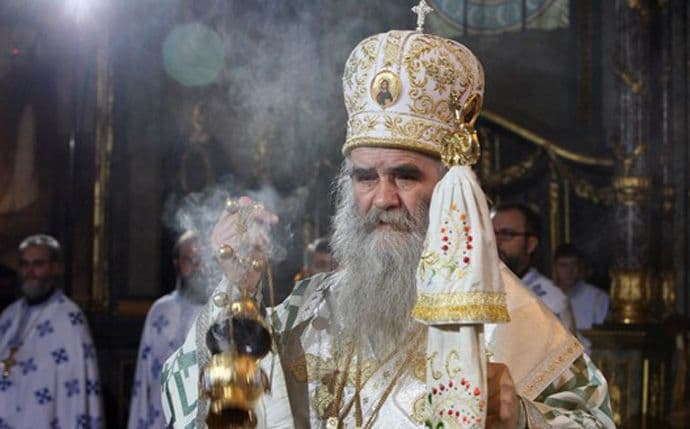 Mitropolit Amfilohije služiće pomen kosovskim žrtvama u petak Mitropolit Amfilohije služiće pomen kosovskim žrtvama u petak