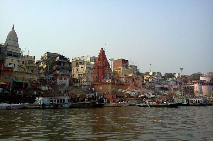 Indija: U rijeci Gang pronađena 102 beživotna tijela Indija: U rijeci Gang pronađena 102 beživotna tijela