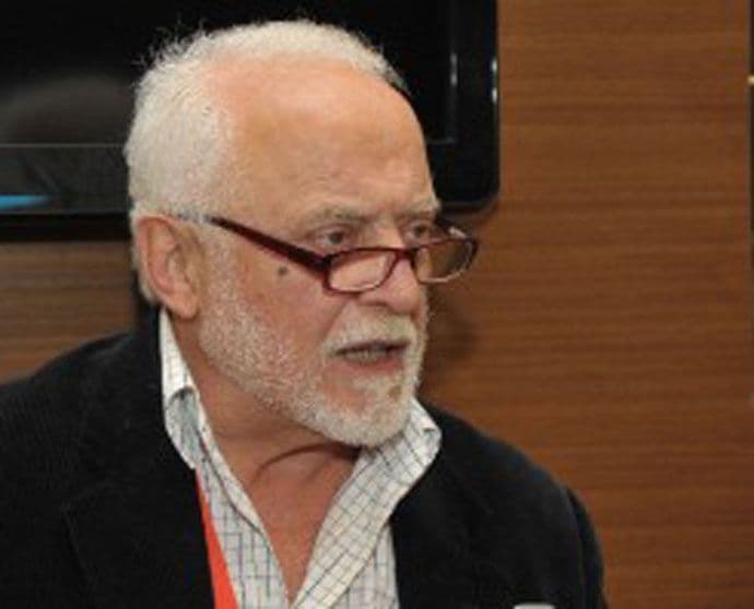 RADOJIČIĆ: Sveto, dragi druže...! RADOJIČIĆ: Sveto, dragi druže...!