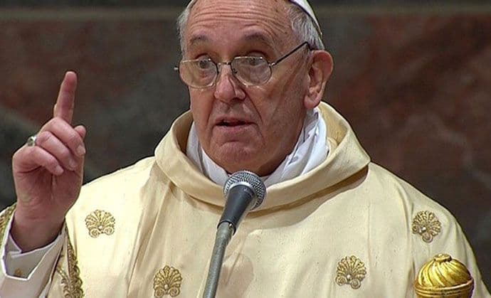 Papa Franjo o slučaju Charlie Hebdo: I sloboda izražavanja ima granice Papa Franjo o slučaju Charlie Hebdo: I sloboda izražavanja ima granice