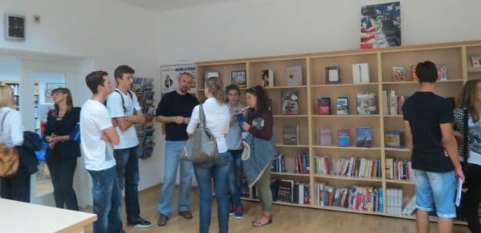 O kuvanju i američkom društvu sa Čarlsom Bejkerom Klarkom u Američkom centru O kuvanju i američkom društvu sa Čarlsom Bejkerom Klarkom u Američkom centru