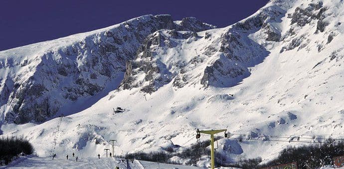 NTO: Skijališta bez snijega, radi samo Ski centar Kolašin NTO: Skijališta bez snijega, radi samo Ski centar Kolašin