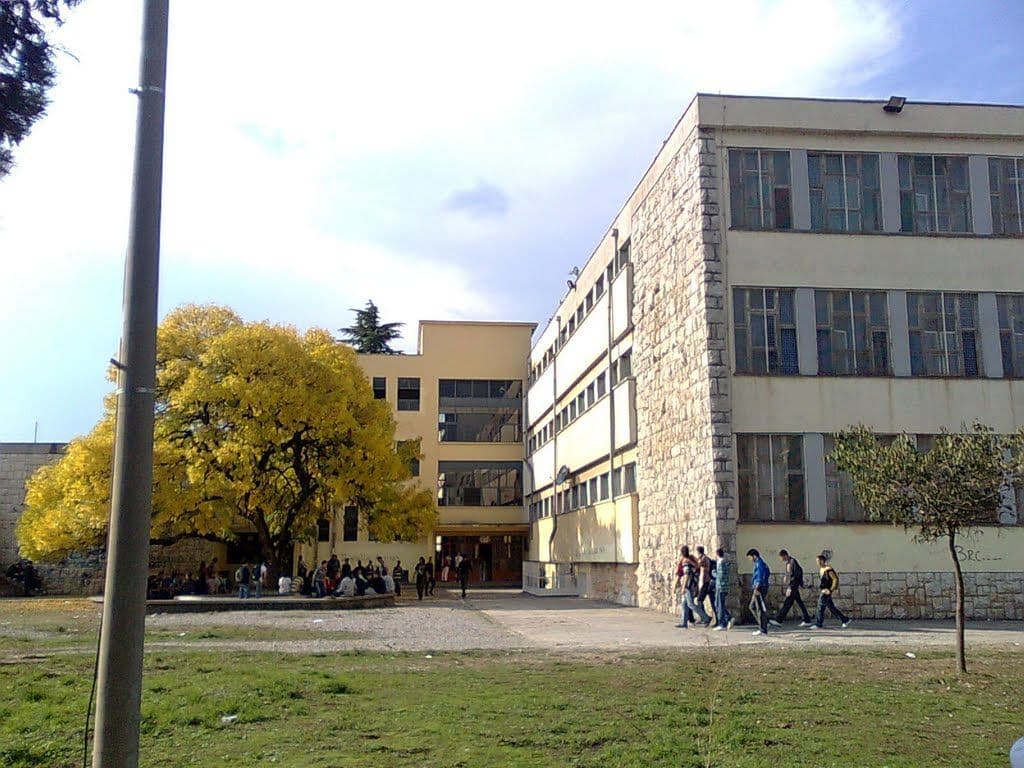 Ove godine kreće Program osposobljavanja za srednjoškolce Ove godine kreće Program osposobljavanja za srednjoškolce