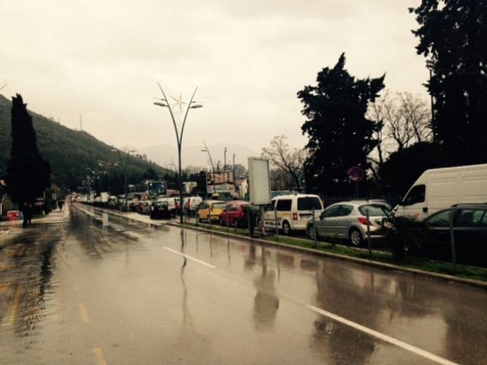 Saobraćajni kolaps u Budvi, kilometarske kolone zbog odrona na Zavali Saobraćajni kolaps u Budvi, kilometarske kolone zbog odrona na Zavali