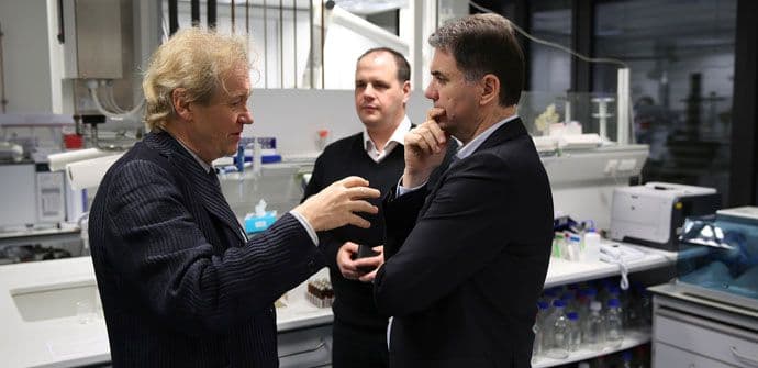 Pomoć iz Njemačke u edukaciji i laboratorijskom ispitivanju hrane Pomoć iz Njemačke u edukaciji i laboratorijskom ispitivanju hrane