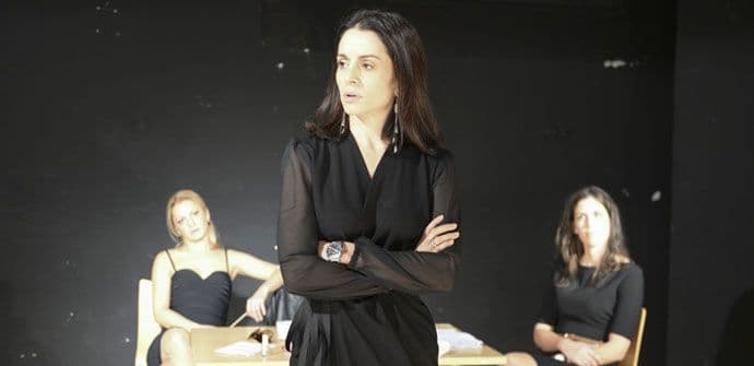 "Komad" za tri glumice u Nikšiću "Komad" za tri glumice u Nikšiću