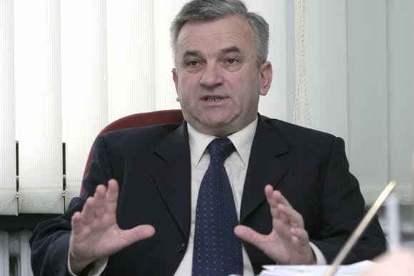 Čubrilović: Teško mijenjati granice Čubrilović: Teško mijenjati granice