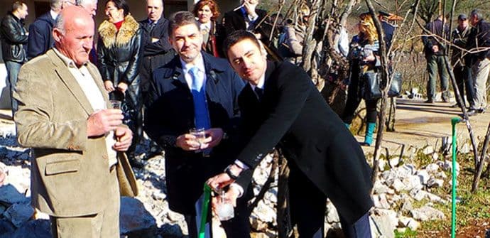 Voda za 30 domaćinstava Rvaša Voda za 30 domaćinstava Rvaša