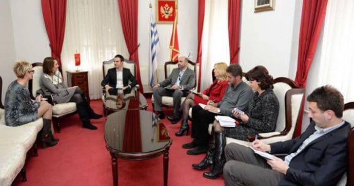 Saradnjom do boljih uslova života Saradnjom do boljih uslova života