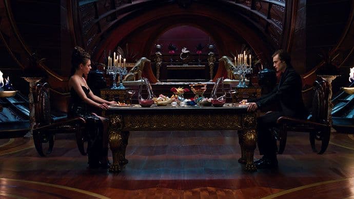 Od autora triologije "Matriks" stiže SF "Jupiter: Uzdizanje" Od autora triologije "Matriks" stiže SF "Jupiter: Uzdizanje"