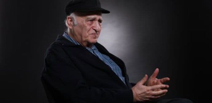 Filip David: Uvredljivo je što je Vulin išao u Aušvic u ime moje domovine Filip David: Uvredljivo je što je Vulin išao u Aušvic u ime moje domovine