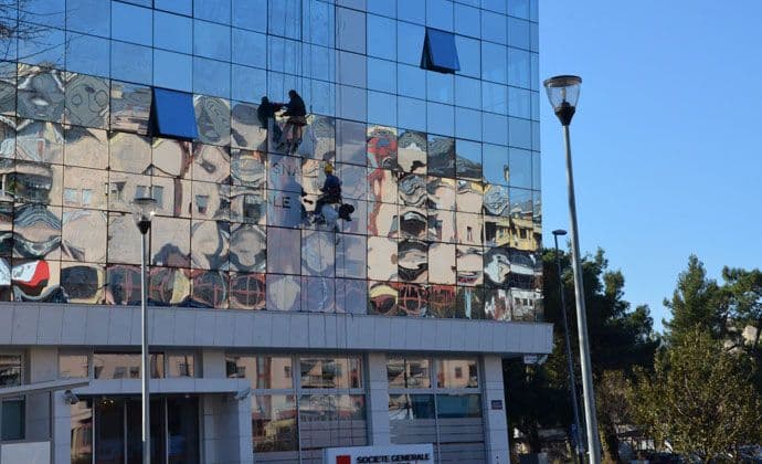 PODGORICA: Alpinističko čišćenje prozora PODGORICA: Alpinističko čišćenje prozora