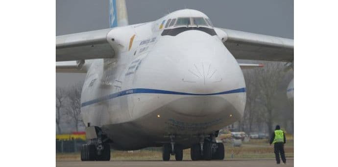 Misteriozni tovar težak 52 tone na letu iz Beograda za Keniju Misteriozni tovar težak 52 tone na letu iz Beograda za Keniju