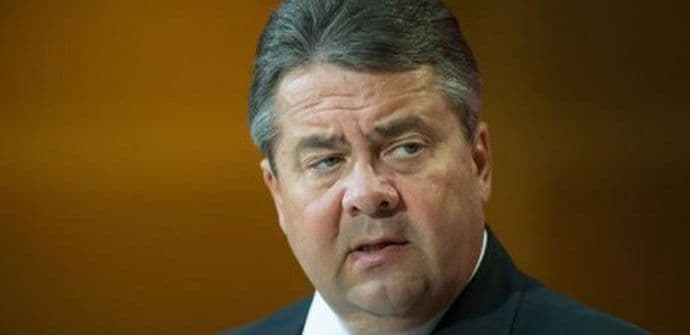 Njemački ministar ekonomiije traži da Grčka ne opterećuje ostatak Evrope Njemački ministar ekonomiije traži da Grčka ne opterećuje ostatak Evrope