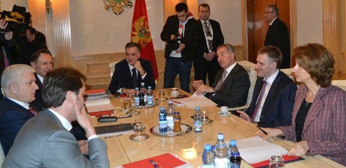 Normativne reforme bezbjednosno obavještajnog sektora pozitivne Normativne reforme bezbjednosno obavještajnog sektora pozitivne