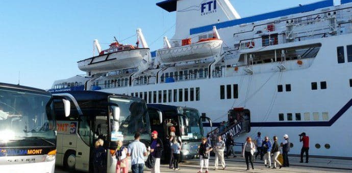 U kotorsku luku ove godine uploviće 400 brodova U kotorsku luku ove godine uploviće 400 brodova