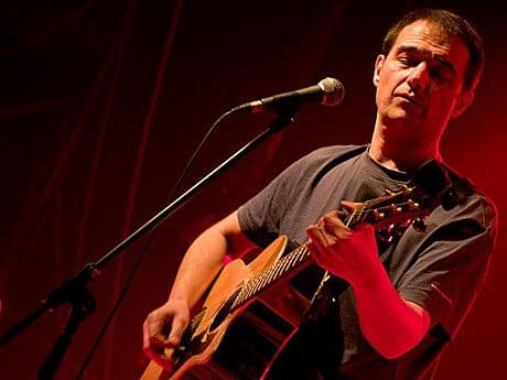 Vlada Divljan bori se za život u bolnici u Beču Vlada Divljan bori se za život u bolnici u Beču