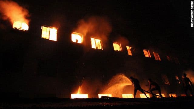 Bangladeš: U požaru u fabrici plastike 13 mrtvih Bangladeš: U požaru u fabrici plastike 13 mrtvih