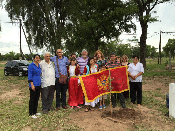 KRIVOKAPIĆ:  Kada čovjek vidi kako iseljenici u Argentini čuvaju sjećanje na Crnu Goru, srce mu je puno KRIVOKAPIĆ:  Kada čovjek vidi kako iseljenici u Argentini čuvaju sjećanje na Crnu Goru, srce mu je puno