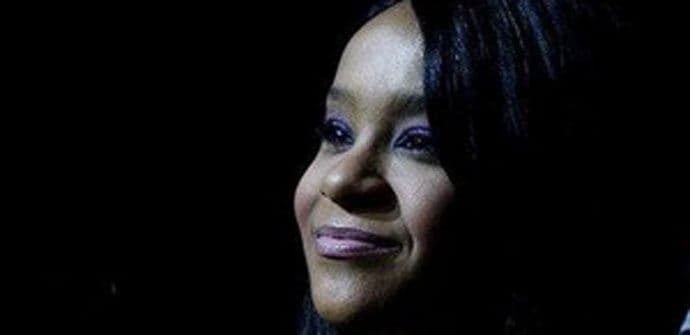 Kćerka Vitni Hjuston se bori za život Kćerka Vitni Hjuston se bori za život