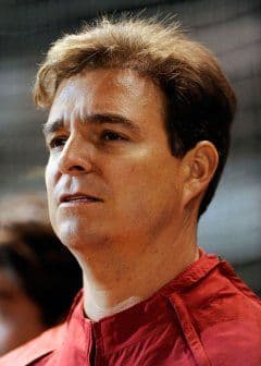 Sin Fidela Kastra lobira za povratak bejzbola i softbola Sin Fidela Kastra lobira za povratak bejzbola i softbola