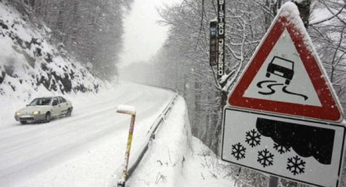 Od Šavnika do Žabljaka samo putnička vozila Od Šavnika do Žabljaka samo putnička vozila