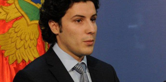 ABAZOVIĆ: Prelazna vlada bi nastavila sve integracione procese ABAZOVIĆ: Prelazna vlada bi nastavila sve integracione procese