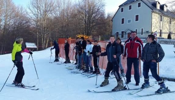 Prijestonica Cetinje organizovala besplatno zimovanje za najmlađe Prijestonica Cetinje organizovala besplatno zimovanje za najmlađe