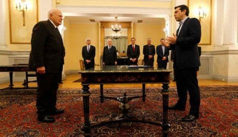 GRČKA: Crkva mora platiti porez GRČKA: Crkva mora platiti porez