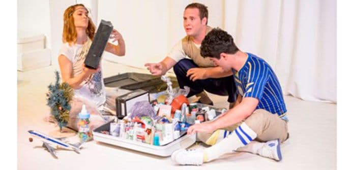 "Kinez" stiže u Tivat "Kinez" stiže u Tivat