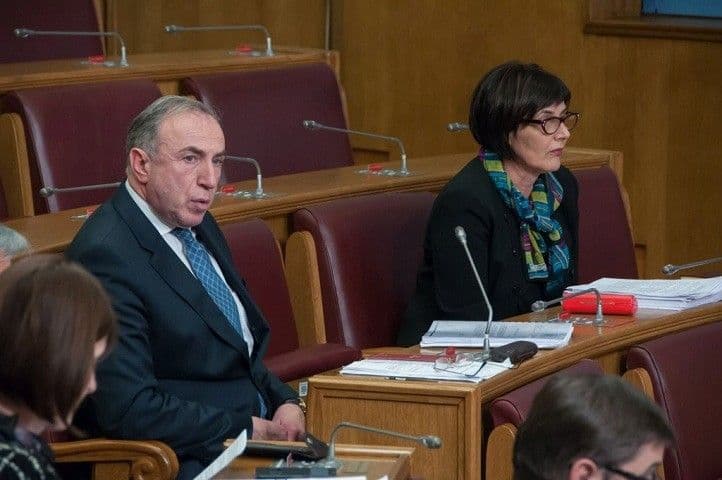 SKUPŠTINA: Rasprava o zakonima o tužilaštvu SKUPŠTINA: Rasprava o zakonima o tužilaštvu