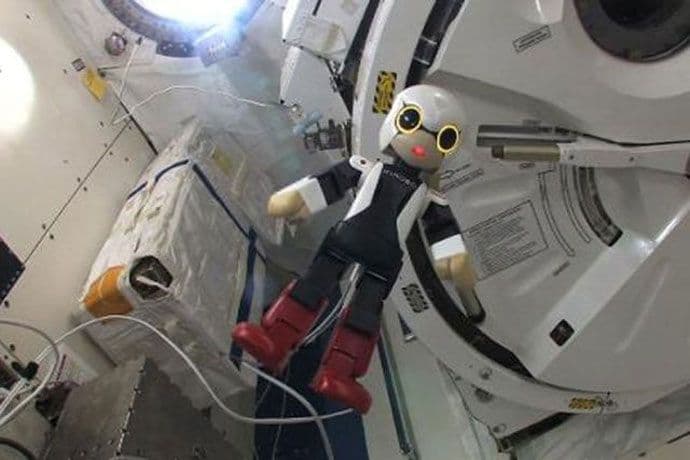 Japanski robot astronaut Kirobo se vratio na Zemlju Japanski robot astronaut Kirobo se vratio na Zemlju