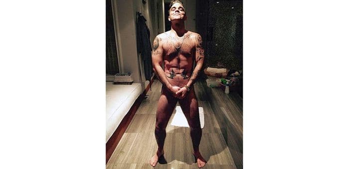 Robi Vilijams kao od majke rođen proslavio rođendan Robi Vilijams kao od majke rođen proslavio rođendan