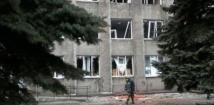 Sporadična pucnjava na početku primirja u istočnoj Ukrajini Sporadična pucnjava na početku primirja u istočnoj Ukrajini