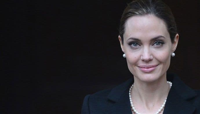 Anđelina Džoli otkrila zašto je prestala da se bavi glumom Anđelina Džoli otkrila zašto je prestala da se bavi glumom