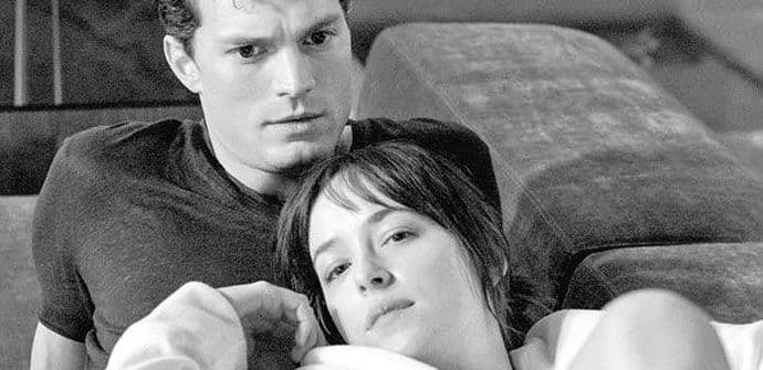 Objavljene vruće fotografije sa snimanja filma "50 nijansi - siva" Objavljene vruće fotografije sa snimanja filma "50 nijansi - siva"