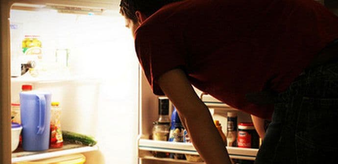 Kako da spriječite neželjena "druženja sa frižiderom" Kako da spriječite neželjena "druženja sa frižiderom"