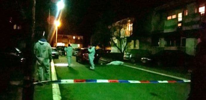 Prolaznik mačetkom ranio vozača i pustio ga da iskrvari na smrt Prolaznik mačetkom ranio vozača i pustio ga da iskrvari na smrt